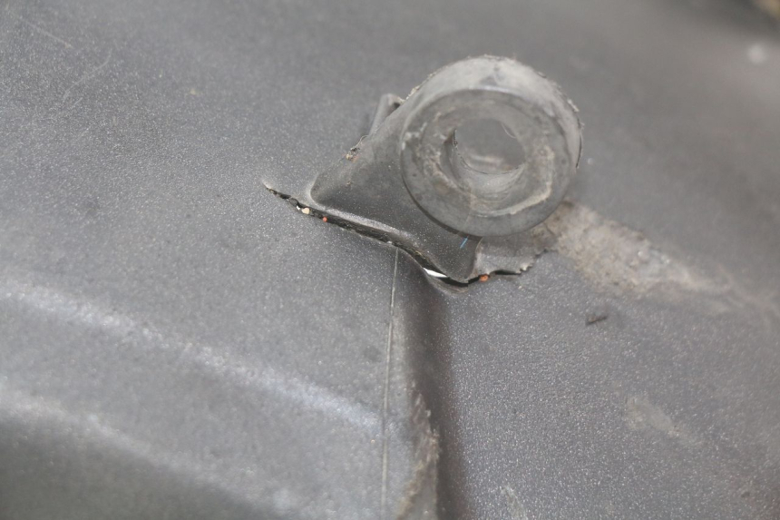 photo de REAR MUDGUARD APRILIA SR 2T 50 (2012 - 2017) - Technical close-up