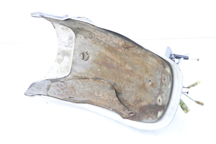 photo de REAR MUDGUARD YAMAHA SR 125 (1982 - 2003) - Component detail