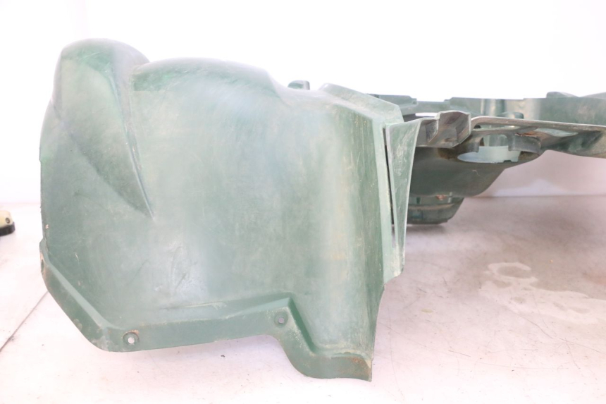 photo de REAR FENDER YAMAHA YFM GRIZZLY 550 (2008 - 2015) - Markings and original references