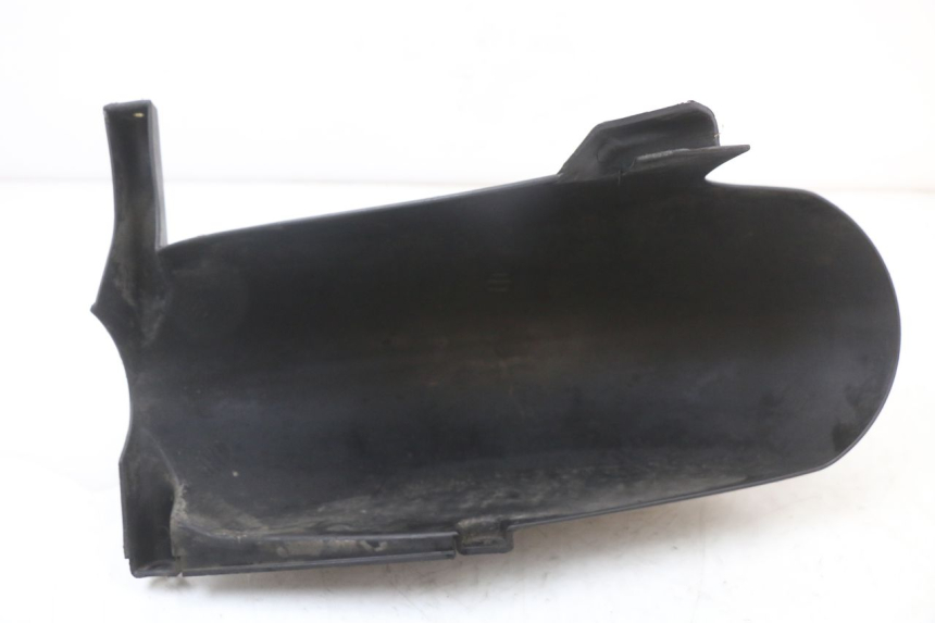photo de REAR MUDGUARD YAMAHA YP MAJESTY 125 (2002 - 2006) - Surface and material condition