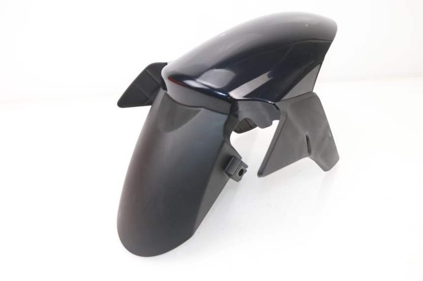 photo de FRONT FENDER KYMCO AGILITY CITY 16P 125 (2015 - 2021) - Technical close-up