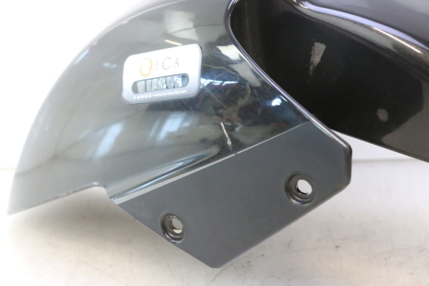 photo de FRONT FENDER APRILIA ATLANTIC S 125 (2010 - 2013) - Surface and material condition