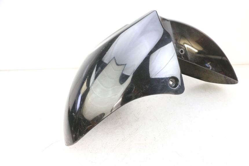 photo de FRONT FENDER SUZUKI BURGMAN EXECUTIVE ABS 650 (2006 - 2012) - Technical close-up