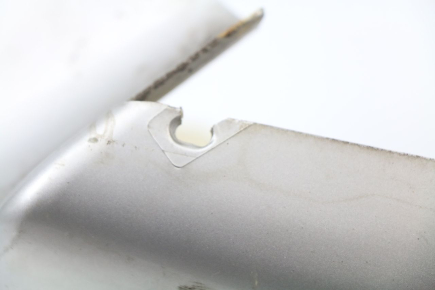 photo de FRONT FENDER PEUGEOT ELYSEO 50 (1998 - 2001) - Zoom on usage condition