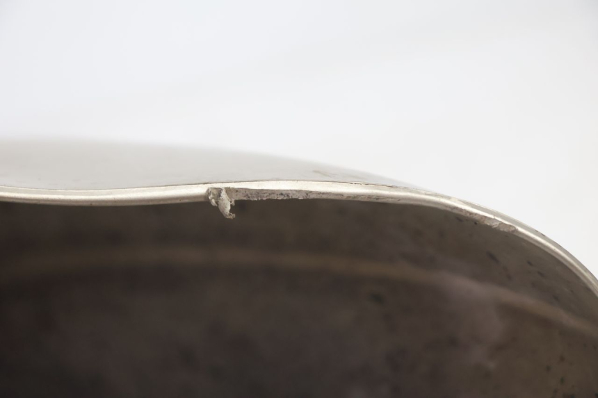 photo de FRONT FENDER MBK EVOLIS 80 (1993 - 1999) - Surface and material condition