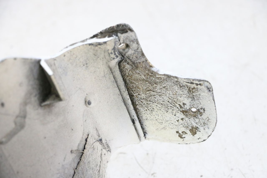 photo de FRONT FENDER YAMAHA FJ 36Y 1100 (1984 - 1985) - Distinctive features