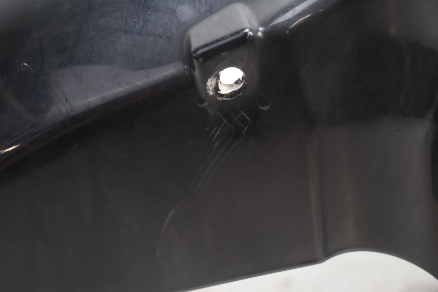 photo de FRONT FENDER HONDA FJS SILVER WING SILVERWING 400 (2005 - 2008) - Component detail