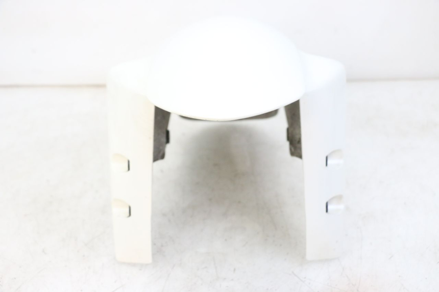 photo de FRONT FENDER YAMAHA FZ1 FAZER 1000 (2007 - 2009) - Surface and material condition