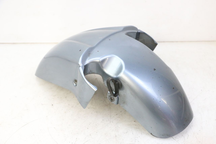 photo de FRONT FENDER DAELIM HISTORY 125 (2001 - 2002) - Fixing points details