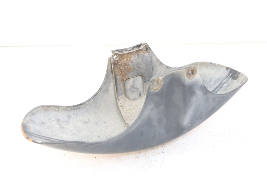 photo de FRONT FENDER HONDA VT C2 SHADOW 750 (1997 - 2001) - Technical close-up