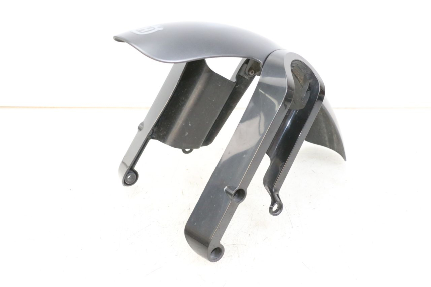 photo de FRONT FENDER HUSQVARNA SVARTPILEN 401 (2018 - 2023) - Component detail