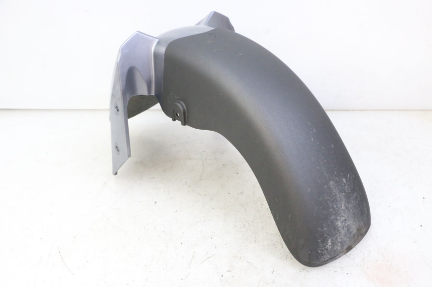 photo de FRONT FENDER SYM JOYMAX 125 (2010 - 2017) - Alternative perspective