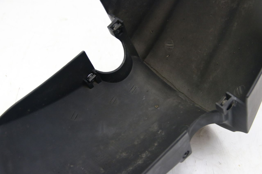 photo de FRONT FENDER PEUGEOT KISBEE 2T 50 (2018 - 2022) - Additional view of the item