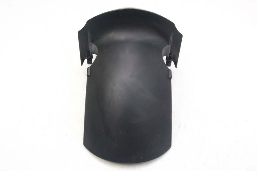 photo de FRONT FENDER PEUGEOT KISBEE 2T 50 (2018 - 2022) - Fixing points details