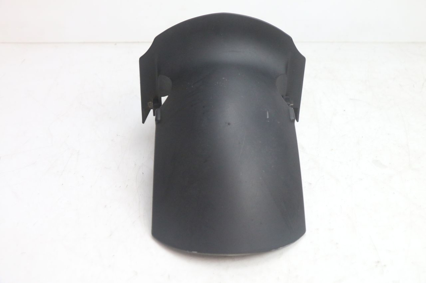 photo de FRONT FENDER PEUGEOT KISBEE 4T 50 (2018 - 2022) - Technical close-up
