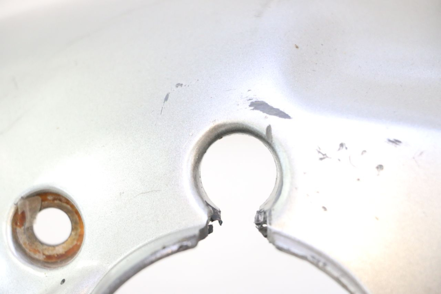 photo de FRONT FENDER PIAGGIO LIBERTY 50 (1998 - 2003) - Fixing points details