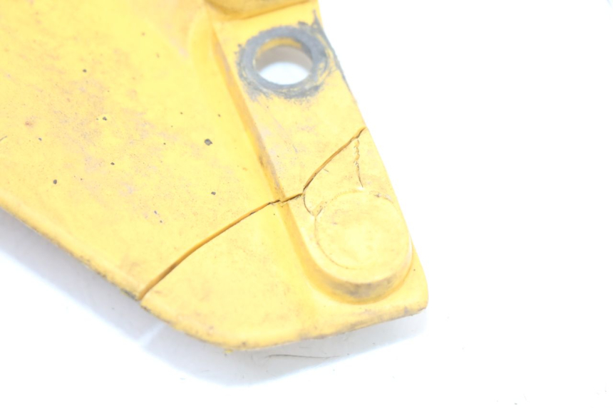 photo de FRONT FENDER PEUGEOT LUDIX 50 (2005 - 2007) - Surface and material condition