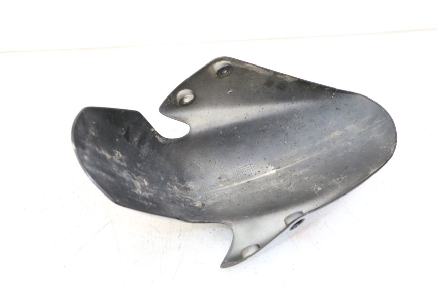 photo de FRONT FENDER MBK MACH G AC 50 (2002 - 2014) - Zoom on usage condition
