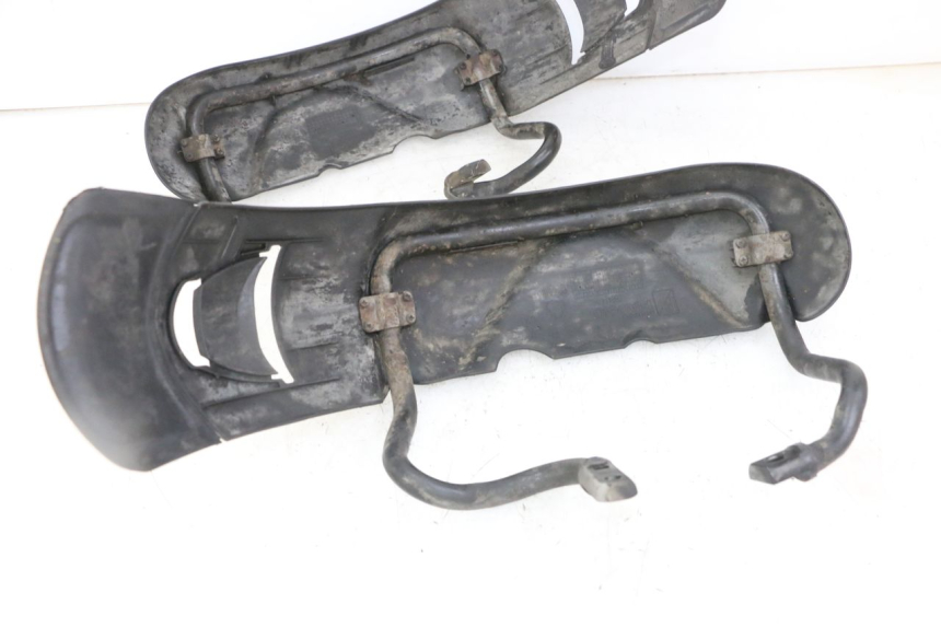 photo de FRONT FENDER PIAGGIO MP3 LT 300 (2010 - 2016) - Component detail