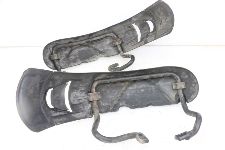 photo de FRONT FENDER PIAGGIO MP3 LT 300 (2010 - 2016) - Alternative perspective