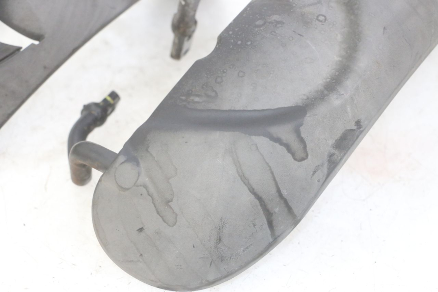 photo de FRONT FENDER PIAGGIO MP3 LT 300 (2010 - 2016) - Surface and material condition