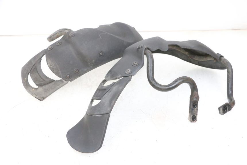 photo de FRONT FENDER PIAGGIO MP3 RL 250 (2006 - 2010) - Surface and material condition