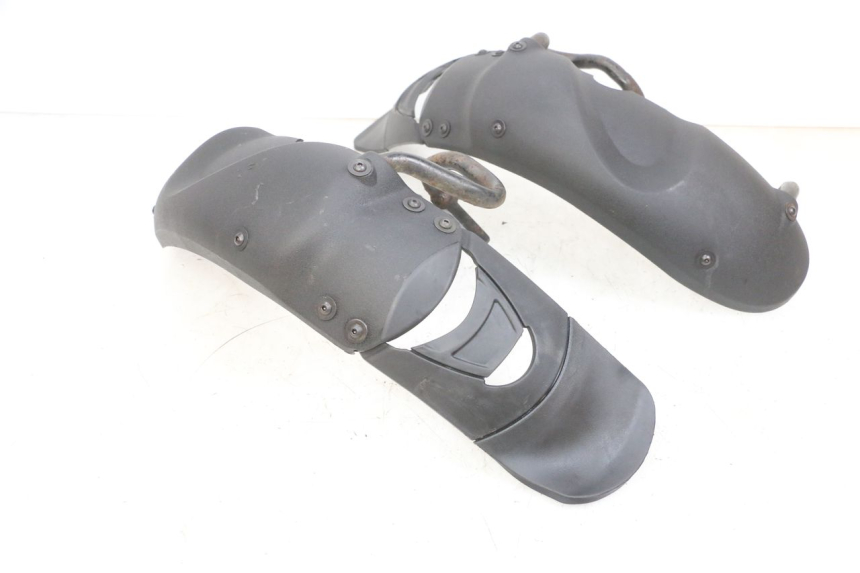 photo de FRONT FENDER PIAGGIO MP3 RL 250 (2006 - 2010) - Component detail