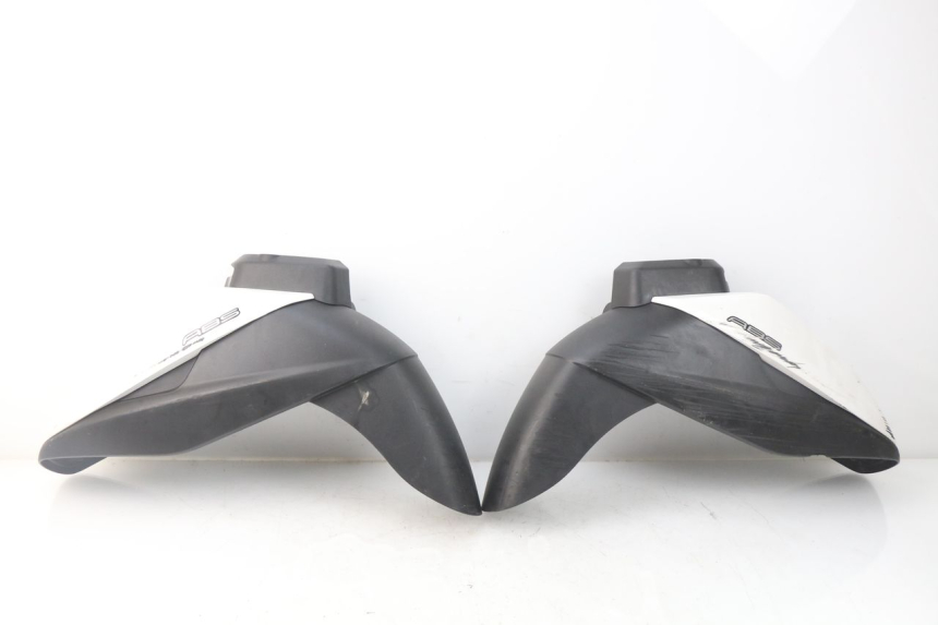 photo de FRONT FENDER MBK MW TRYPTIK 125 (2017 - 2022) - Component detail