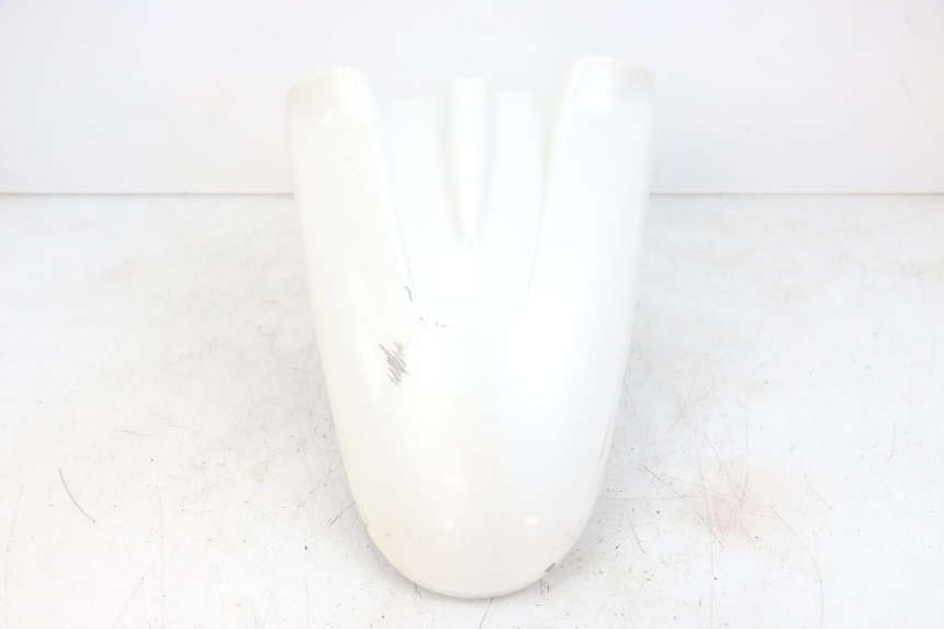 photo de FRONT FENDER MOTO GUZZI NORGE 8V GT 1200 (2011 - 2016) - Fixing points details