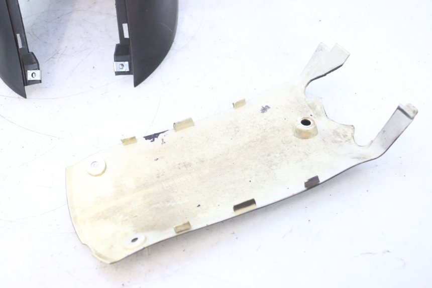 photo de FRONT FENDER JM MOTORS OLDIES 4T 50 (2010 - 2020) - Additional view of the item