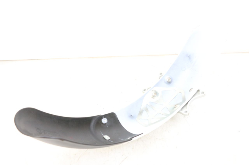 photo de FRONT FENDER ROYAL ENFIELD CONTINENTAL GT 650 (2019 - 2024) - Product overview