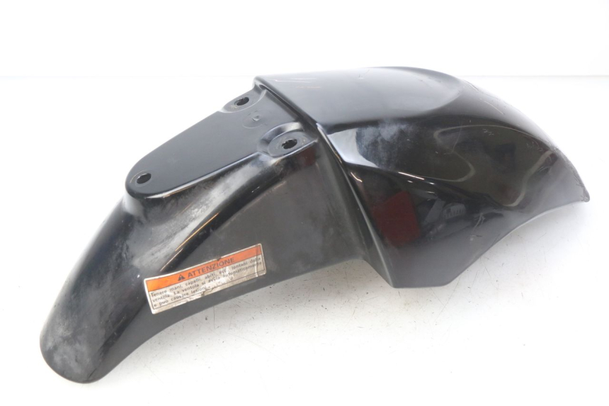 photo de FRONT FENDER SUZUKI SIXTEEN 125 (2008 - 2010) - Technical close-up