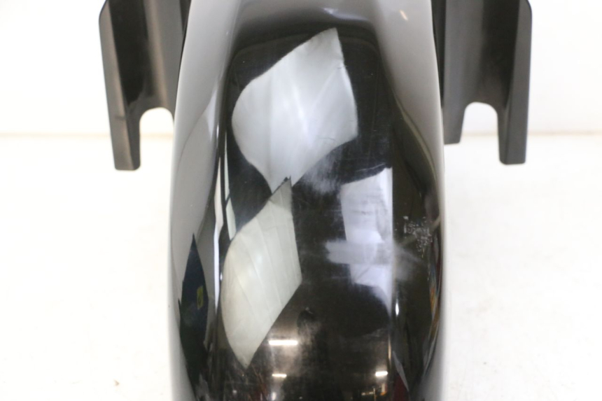 photo de FRONT FENDER SUZUKI BURGMAN 125 (2015 - 2017) - Technical close-up