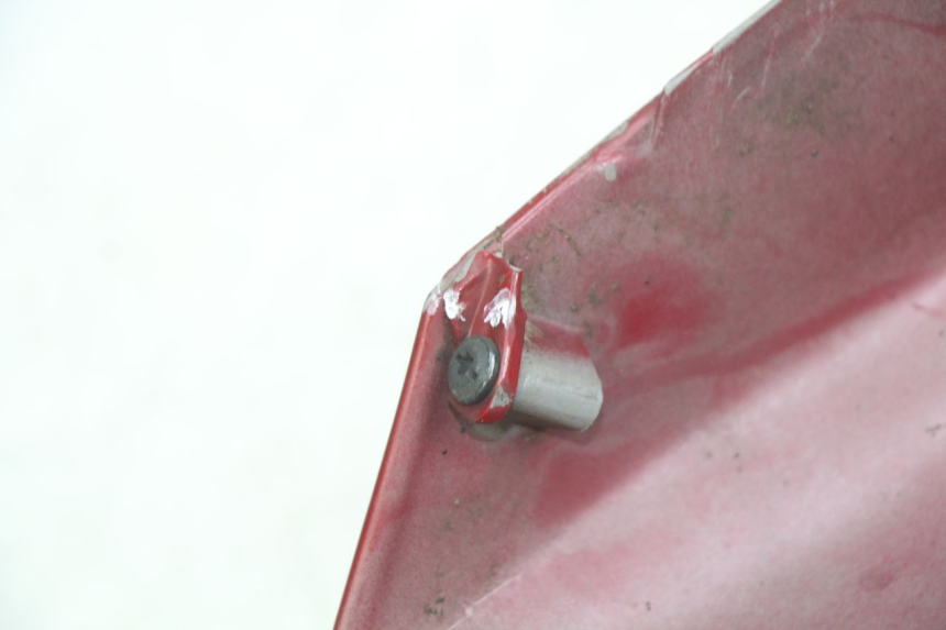 photo de FRONT FENDER PEUGEOT SV 125 (1991 - 1994) - Fixing points details