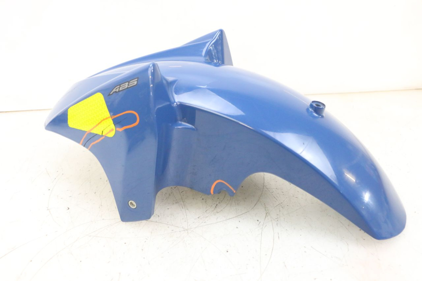 photo de FRONT FENDER YAMAHA TDM ABS 900 (2002 - 2014) - Technical close-up