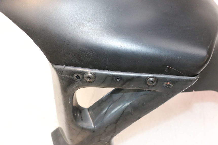 photo de FRONT FENDER PEUGEOT TREKKER TKR 50 (2005 - 2014) - Fixing points details