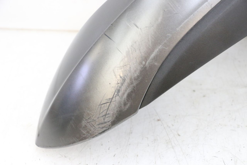 photo de FRONT FENDER YAMAHA TRICITY 300 (2020 - 2024) - High-resolution close-up