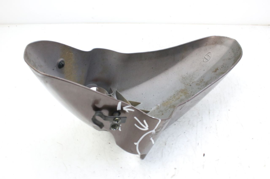 photo de FRONT FENDER PEUGEOT TWEET 4T 50 (2010 - 2014) - Zoom on usage condition