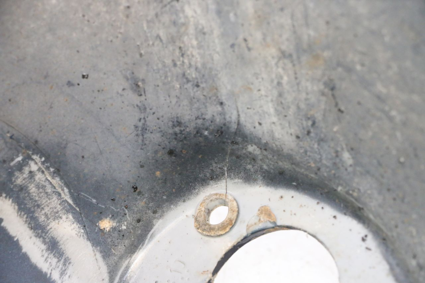 photo de FRONT FENDER PIAGGIO VESPA LX 2T 50 (2005 - 2013) - Alternative perspective