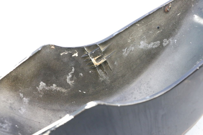 photo de FRONT FENDER PIAGGIO VESPA PK FL 2T 50 (1990 - 1996) - Alternative perspective