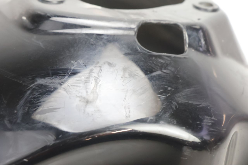 photo de FRONT FENDER PIAGGIO VESPA PRIMAVERA 2T 50 (2013 - 2018) - Component detail