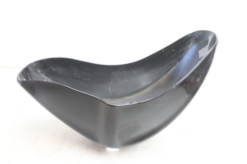 photo de FRONT FENDER PIAGGIO VESPA PRIMAVERA 2T 50 (2013 - 2018) - Distinctive features
