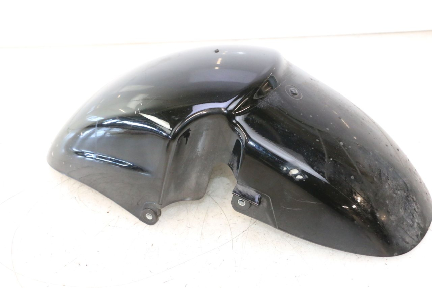 photo de FRONT FENDER PIAGGIO X9 AMALFI 180 (2000 - 2003) - Fixing points details
