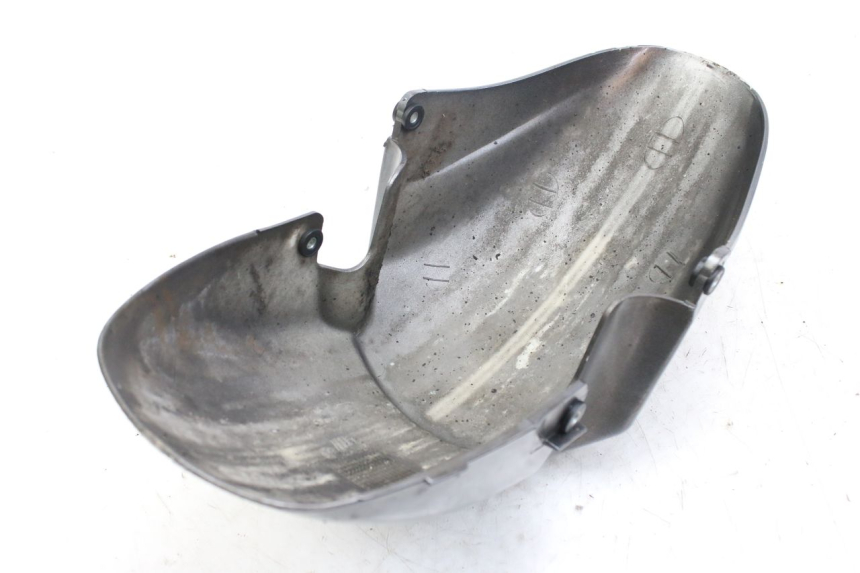 photo de FRONT FENDER PIAGGIO X9 EVOLUTION 250 (2003 - 2007) - Zoom on usage condition