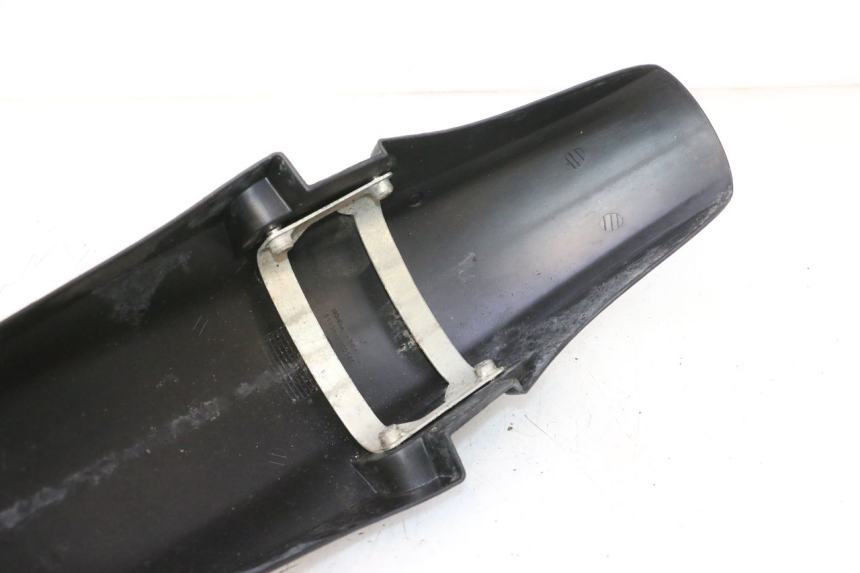 photo de FRONT FENDER HONDA XLV VARADERO 125 (2007 - 2012) - Zoom on usage condition
