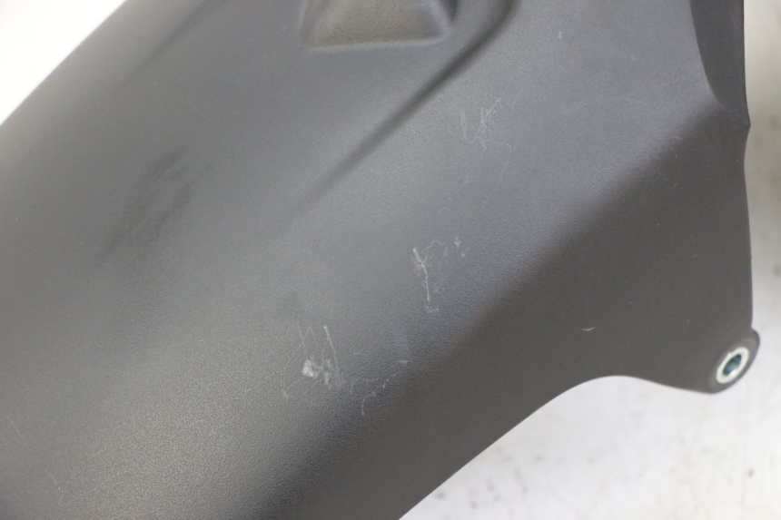 photo de FRONT FENDER YAMAHA TRACER 7 700 (2020 - 2024) - Technical close-up