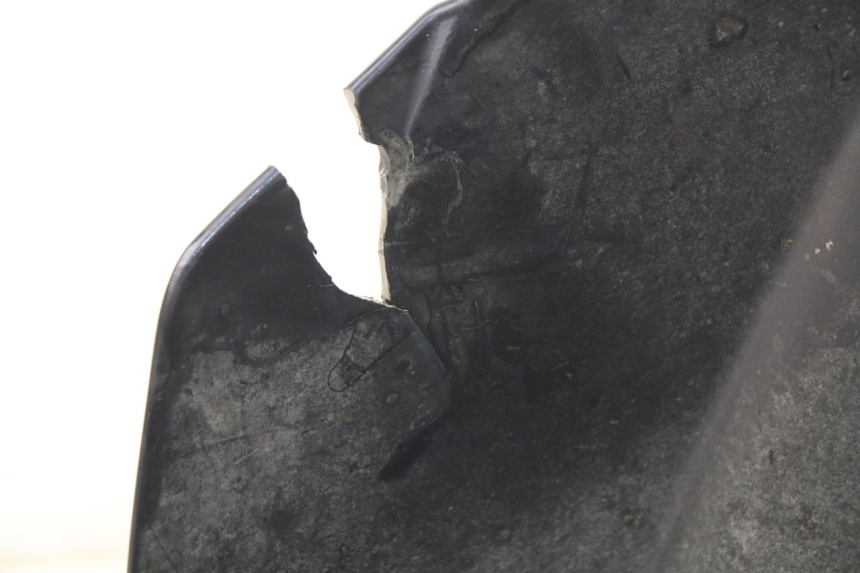 photo de FRONT FENDER YAMAHA YP MAJESTY 125 (1998 - 2001) - Component detail