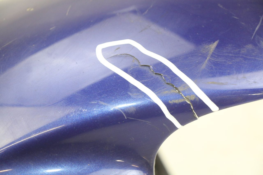 photo de FRONT FENDER YAMAHA YZF R1 1000 (2007 - 2008) - Surface and material condition