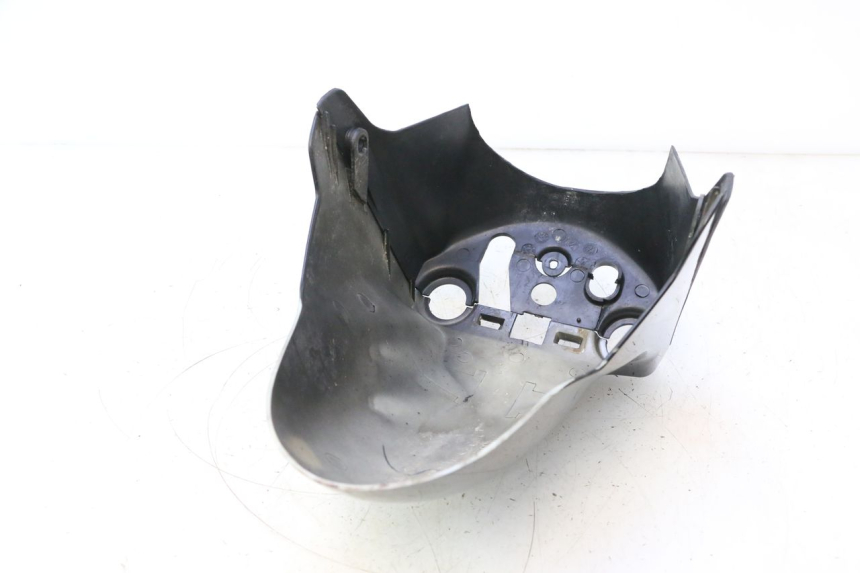 photo de FRONT FENDER UNIVERSAL BIKE ZN50QT-11B 50 (2018 - 2021) - Zoom on usage condition