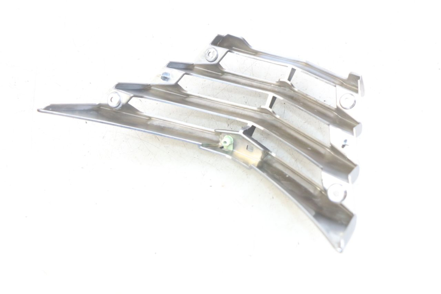 photo de RADIATOR GRILLE PEUGEOT CITYSTAR 125 (2011 - 2017) - Component detail